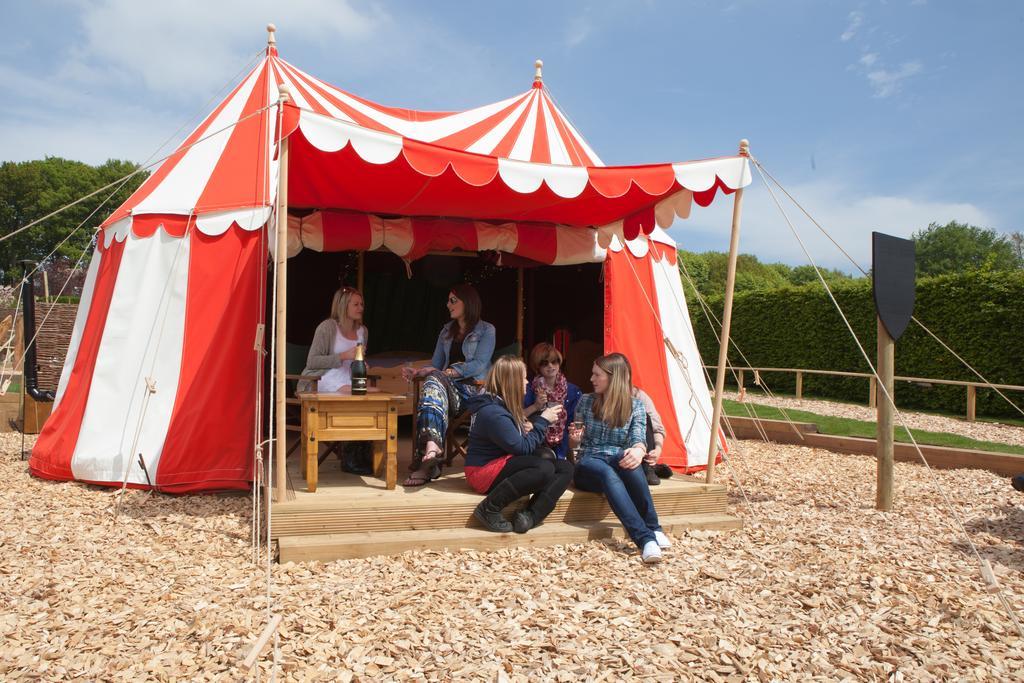 Hotel Leeds Castle Knights Glamping Exteriér fotografie